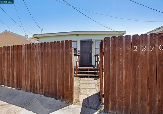 Homes for sale in Richmond, CA | 2370 Pine Ave, Richmond, CA 94806 | MLS# 41140120