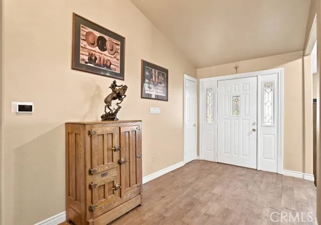 Photo 3 of Single family home for sale at 9722 Hierba, Agua Dulce, CA 91390 | MLS# SR26142383 | Listing updated on 2026-09-20