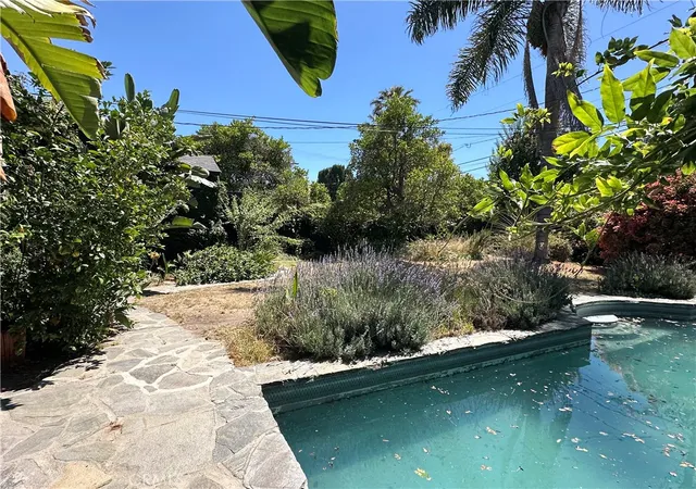 Photo 3 of Single family home for sale at 4217 Fair Ave, North Hollywood, CA 91602 | MLS# SR26142102 | Listing updated on 2026-07-01