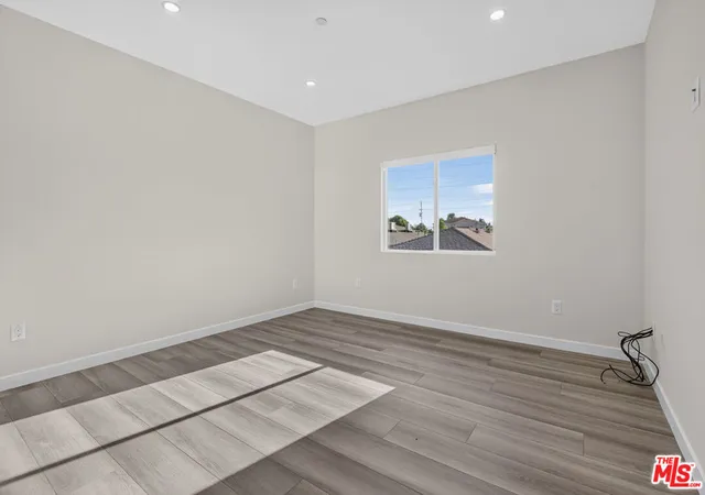 66th image of 1811 N Avon St, Burbank, CA 91505 | MLS# 26854299