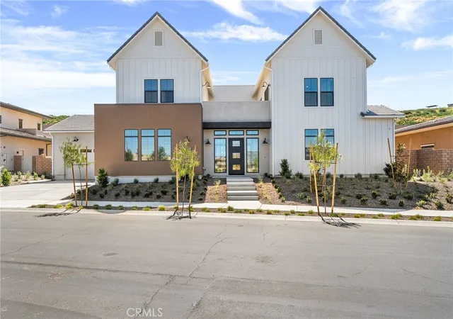 1st image of 32345 Saybrook Ter, Temecula, CA 92591 | MLS# IG26142699
