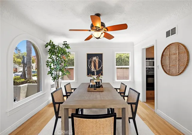 Listing Photo 5 - Condo for sale in building located at 169 Roycroft, Long Beach, CA 90803