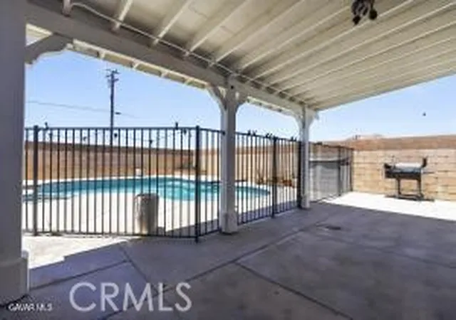Photo 4 of Single family home for sale at 3287 Mica Ct, Rosamond, CA 93560 | MLS# SR26142707 | Listing updated on 2026-09-27
