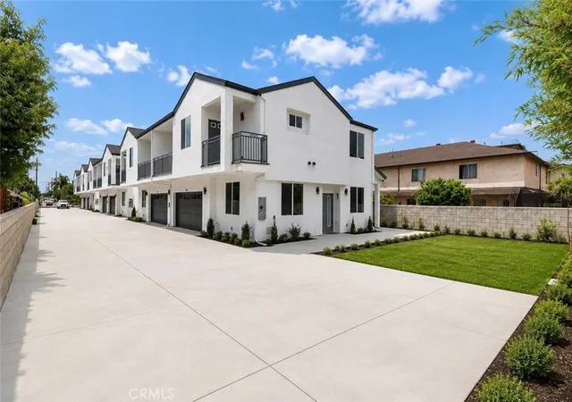 2nd image of 1439 S Palomares, Pomona, CA 91766 | MLS# PW26142753