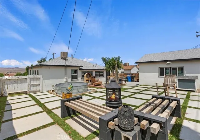 4th image of 112 W Grandview Dr, Barstow, CA 92311 | MLS# CV26142746