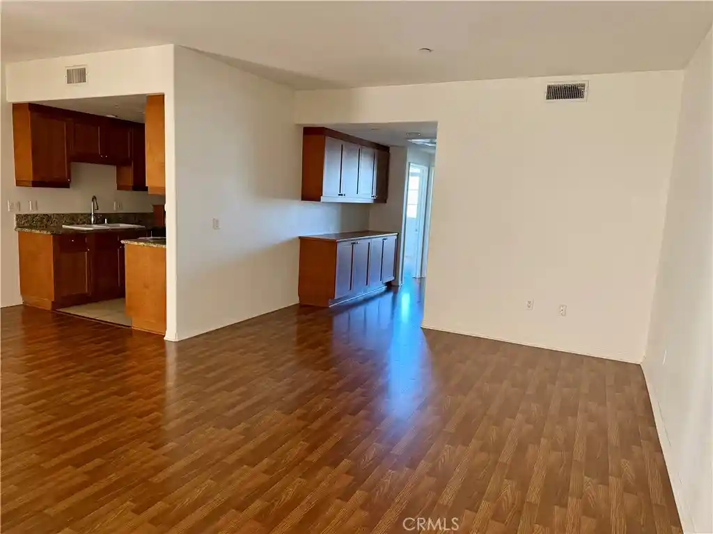 Listing Photo 2 - Condo for sale in 17230 Newhope located at 17230 Newhope, Fountain Valley, CA 92708 - Unit #211