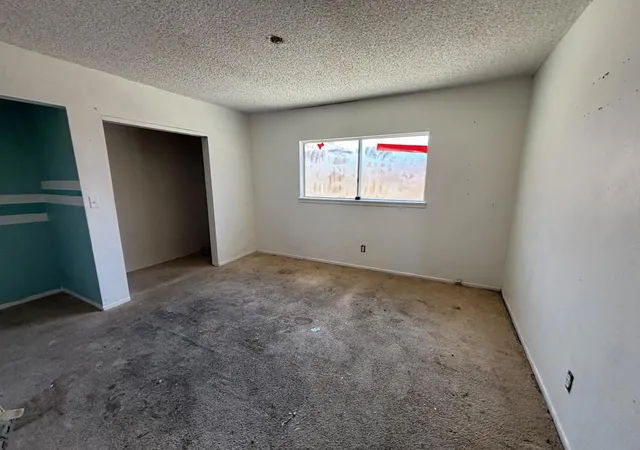 Photo 3 of Sale Pending at 6943 Roberts Ave, Twentynine Palms, CA 92277 | MLS# 219149792DA | Listing updated on 2026-10-04