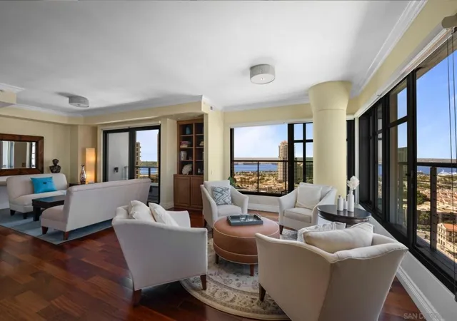 Listing Photo 4 - Condo for sale in building located at 645 Front St, San Diego, CA 92101 - Unit #2002
