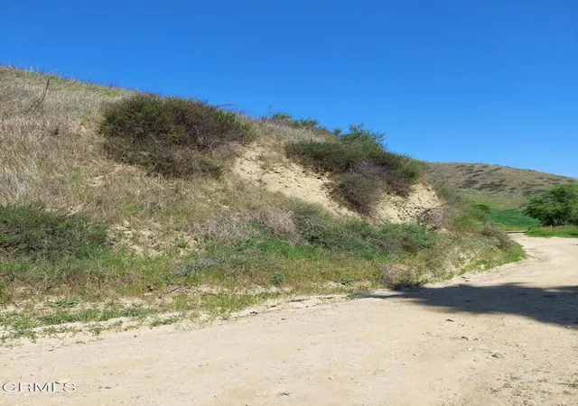 4th image of 0 Loma Verde Mountainway, Val Verde, CA 91384 | MLS# P1-27822