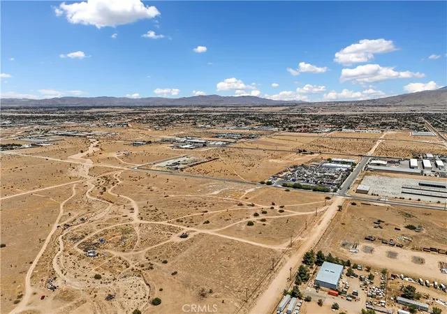 3rd image of 108900 Sf Hercules St, Hesperia, CA 92345 | MLS# HD26141874