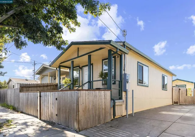 Homes for sale in Richmond, CA | 1319 Kelsey Street, Richmond, CA 94801 | MLS# 41140146