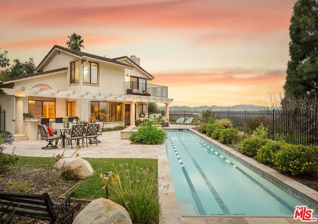 Photo 1 of Sale Pending at 2736 Whitechapel Pl, Thousand Oaks, CA 91362 | MLS# 26854079 | Listing updated on 2026-10-05