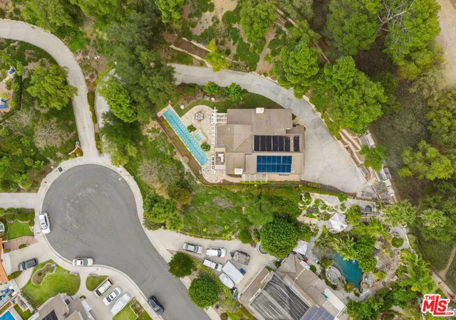 Photo 2 of Sale Pending at 2736 Whitechapel Pl, Thousand Oaks, CA 91362 | MLS# 26854079 | Listing updated on 2026-10-05