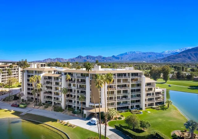 2nd image of 899 Island Dr, Rancho Mirage, CA 92270