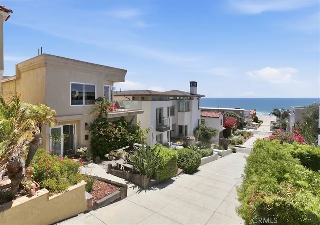 Homes for sale in Manhattan Beach, CA | 222 24th St, Manhattan Beach, CA 90266 | MLS# SB26141926