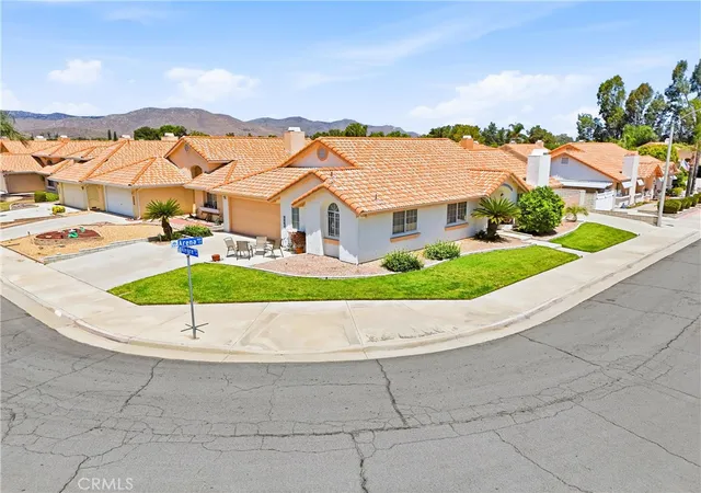 1st image of 2562 Alegre Ave, Hemet, CA 92545 | MLS# TR26138949