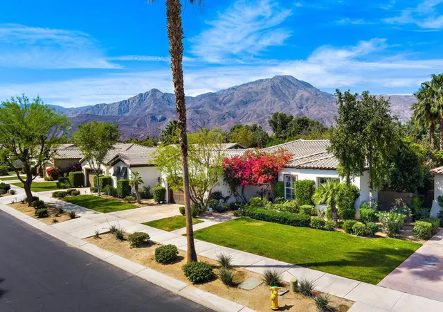 Photo 3 of Single family home for sale at 60463 Juniper Ln, La Quinta, CA 92253 | MLS# 219149802DA | Listing updated on 2026-09-30