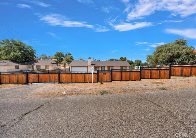 2nd image of 18128 Catalpa St, Hesperia, CA 92345 | MLS# HD26142895