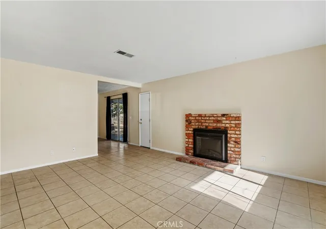 Photo 3 of Single family home for sale at 40015 172nd East, Palmdale, CA 93591 | MLS# SR26142908 | Listing updated on 2026-07-02