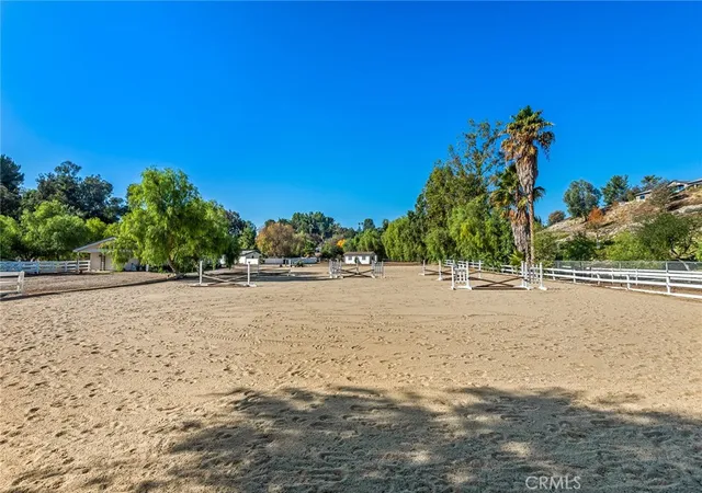 Homes for sale in Hidden Hills, CA | 5547 Paradise Valley Rd, Hidden Hills, CA 91302 | MLS# SR26137689