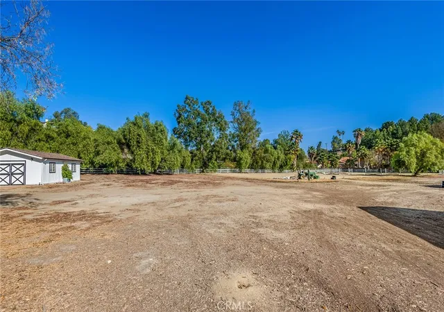 Homes for sale in Hidden Hills, CA | 5547 Paradise Valley Rd, Hidden Hills, CA 91302 | MLS# SR26137689