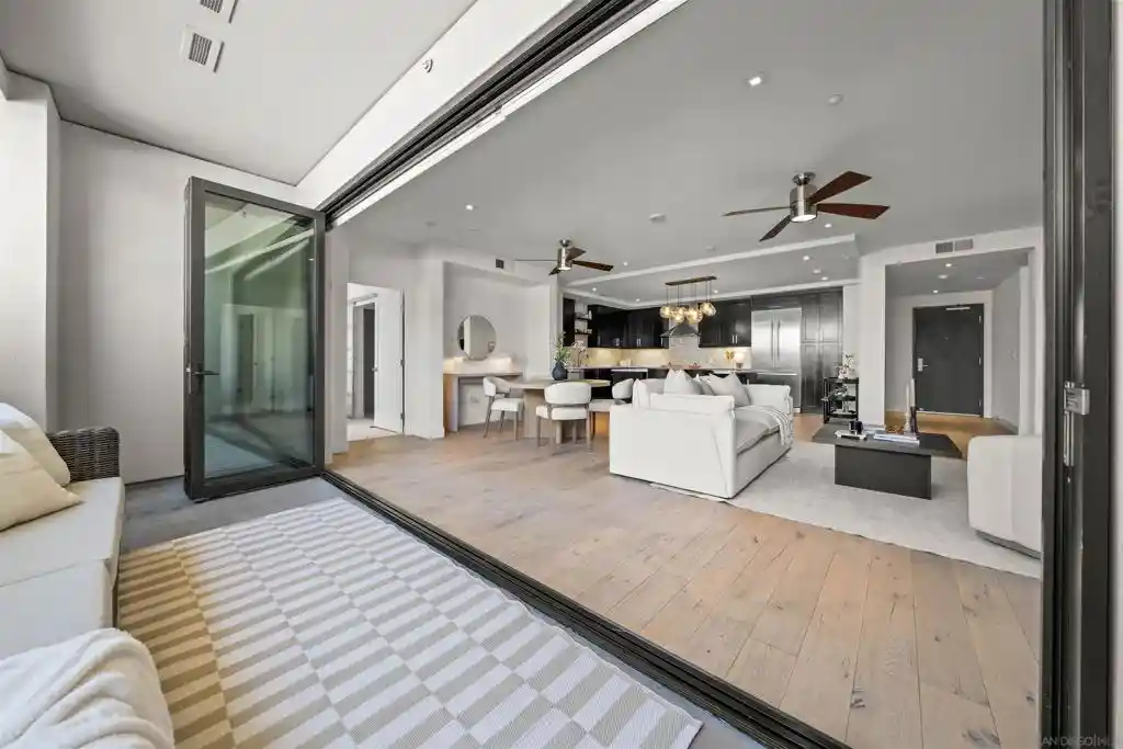Listing Photo 1 - Condo for sale in 2665 5Th Ave located at 2665 5Th Ave, San Diego, CA 92103 - Unit #303
