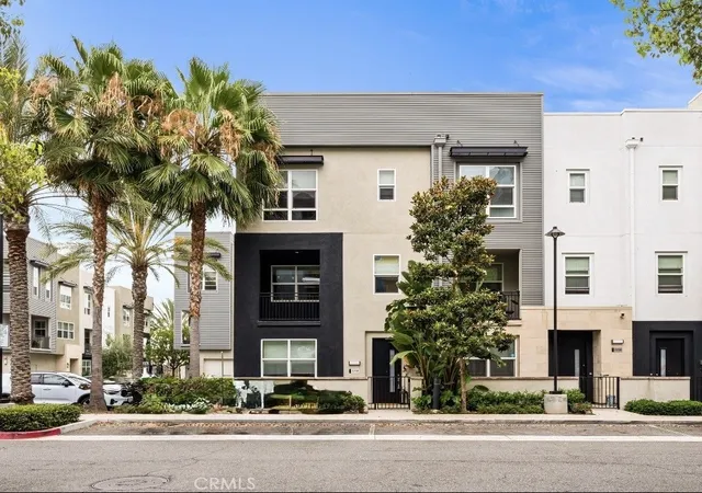 1st image of 2258 Synergy, Irvine, CA 92614 | MLS# PW26142960