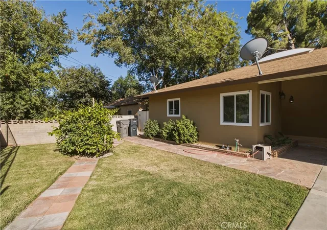 2nd image of 910 W George, Banning, CA 92220 | MLS# IV26142957