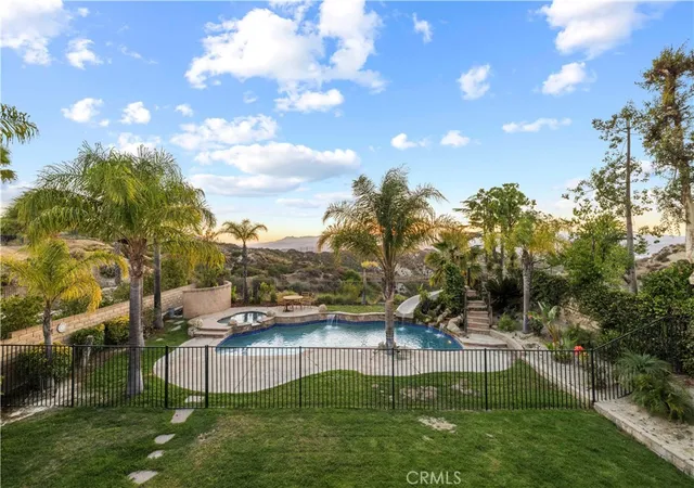 3rd image of 26003 Tennyson Ln, Stevenson Ranch, CA 91381 | MLS# SR26142338