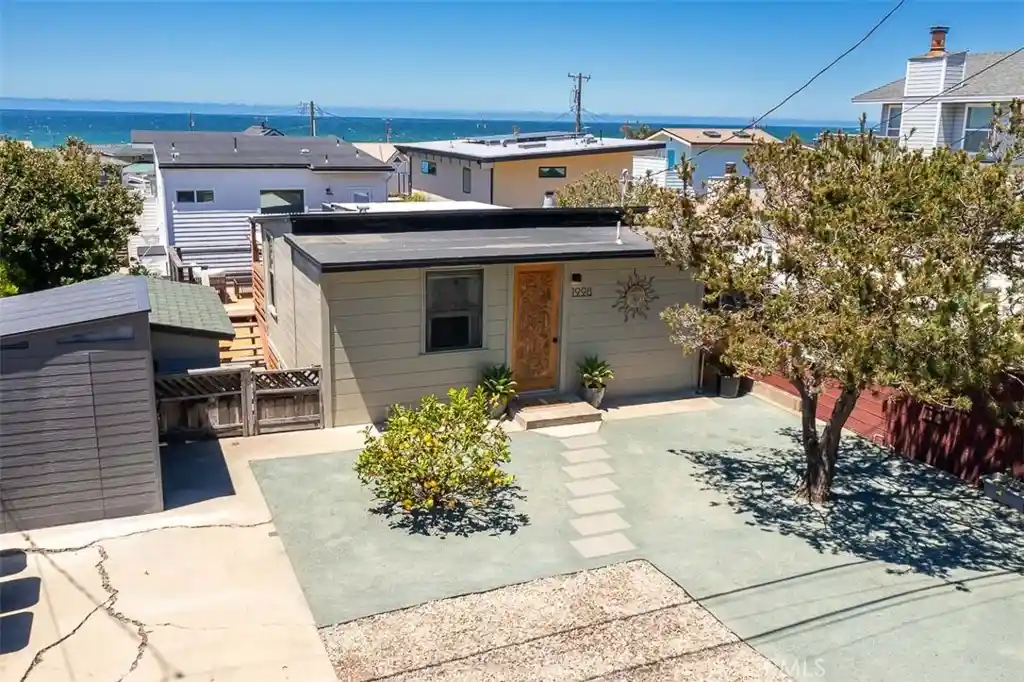 Photo 1 of Single family home for sale at 1998 Circle, Cayucos, CA 93430 | MLS# SC26141935 | Listing updated on 2026-10-30