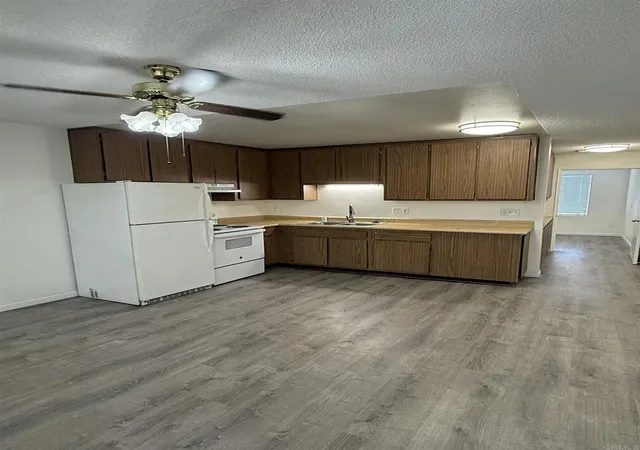 4th image of 4260 44th St, San Diego, CA 92115