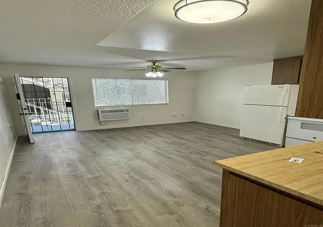 5th image of 4260 44th St, San Diego, CA 92115