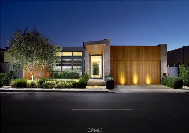 Homes for sale in Corona Del Mar, CA | 1201 Dolphin, Corona Del Mar, CA 92625 | MLS# NP26137970