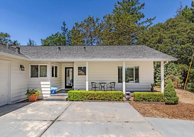 Photo 3 of Single family home for sale at 181 Spring Water Ln, Los Gatos, CA 95033 | MLS# ML82050523 | Listing updated on 2026-10-10