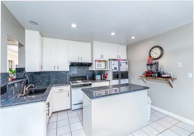 Homes for sale in Wildomar, CA | 21321 Lemon, Wildomar, CA 92595 | MLS# SW26141966