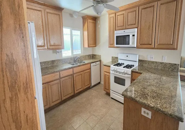 5th image of 73344 Haystack Mountain Dr, Palm Desert, CA 92260 | MLS# 219149815DA