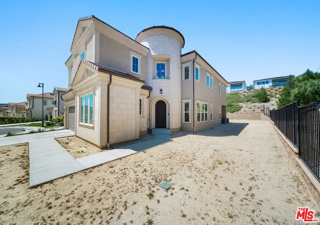 Photo 3 of Single family home for sale at 20517 W Deer Grass Ct, Porter Ranch, CA 91326 | MLS# 26854295 | Listing updated on 2026-07-09