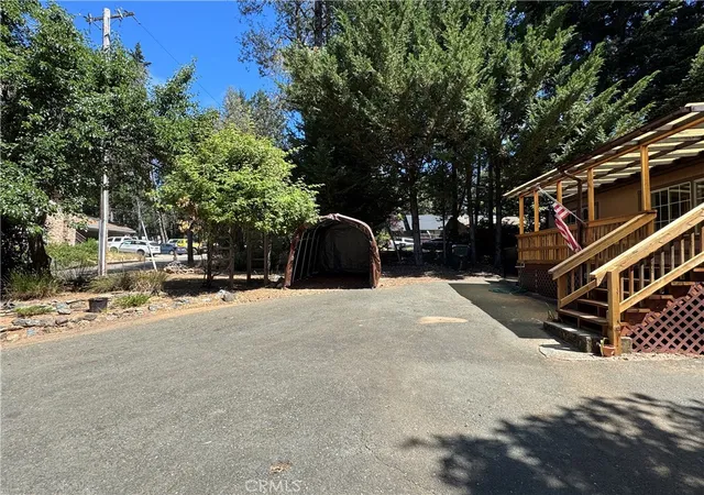 2nd image of 25799 Madrone Dr, Willits, CA 95490 | MLS# LC26141538