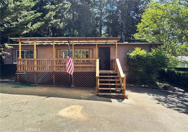 4th image of 25799 Madrone Dr, Willits, CA 95490 | MLS# LC26141538