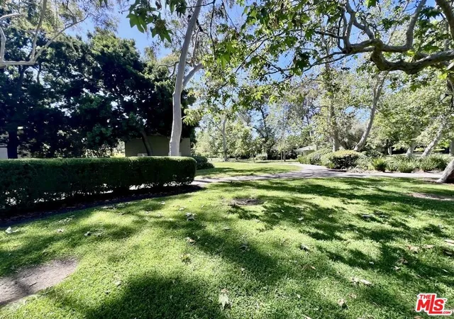 Photo 3 of Condo for sale at 5340 1/4 Village, Los Angeles, CA 90016 | MLS# 26853705 | Listing updated on 2026-07-14