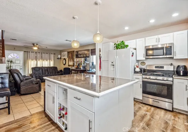 3rd image of 33206 Churchill, Lake Elsinore, CA 92530 | MLS# OC26141381