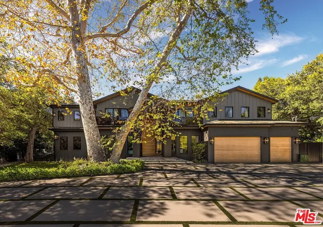 2nd image of 4565 Encino Ave, Encino, CA 91316 | MLS# 26854353