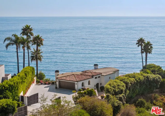 Homes for sale in Malibu, CA | 32804 Pacific Coast Hwy, Malibu, CA 90265 | MLS# 26854625