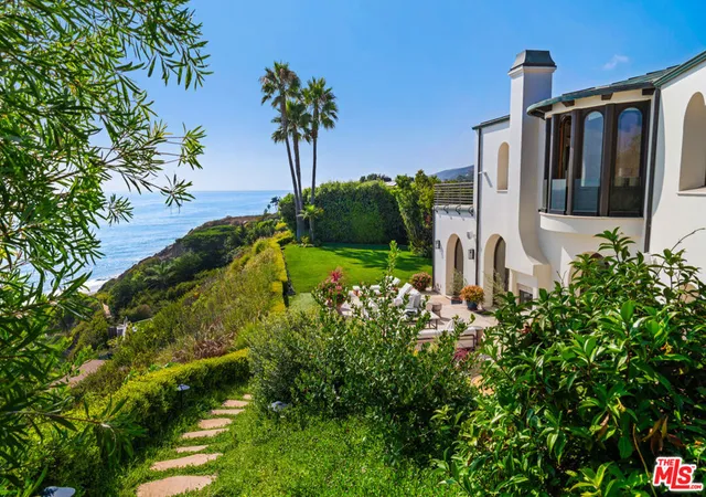 Homes for sale in Malibu, CA | 32804 Pacific Coast Hwy, Malibu, CA 90265 | MLS# 26854625