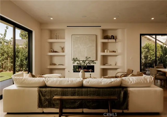 3rd image of 13853 Chandler, Sherman Oaks, CA 91401 | MLS# GD26142492