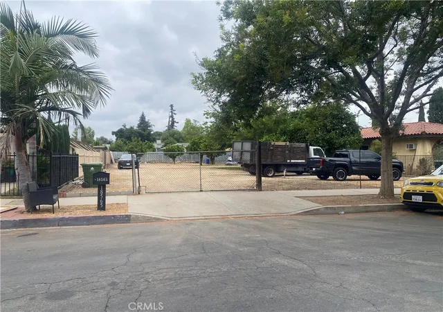 Photo 3 of Land for sale at 18565 Ingomar, Reseda, CA 91335 | MLS# SR26143148 | Listing updated on 2026-09-05
