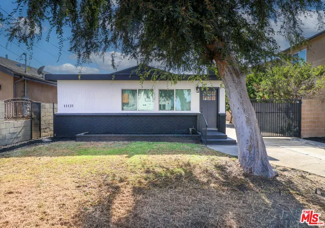 Photo 1 of Single family home for sale at 11125 S Osage Ave, Inglewood, CA 90304 | MLS# 26854641 | Listing updated on 2026-09-24