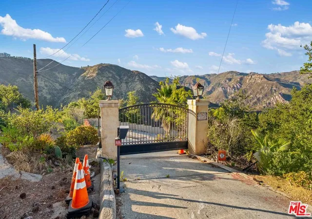 Photo 4 of Land for sale at 21740 Azurelee Dr, Malibu, CA 90265 | MLS# 26849197 | Listing updated on 2026-07-09