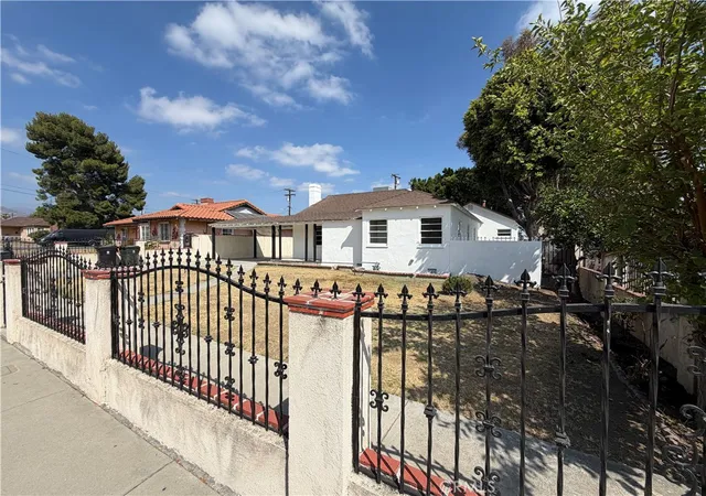 Photo 2 of Sale Pending at 644 N Hagar St, San Fernando, CA 91340 | MLS# CV26137173 | Listing updated on 2026-09-04