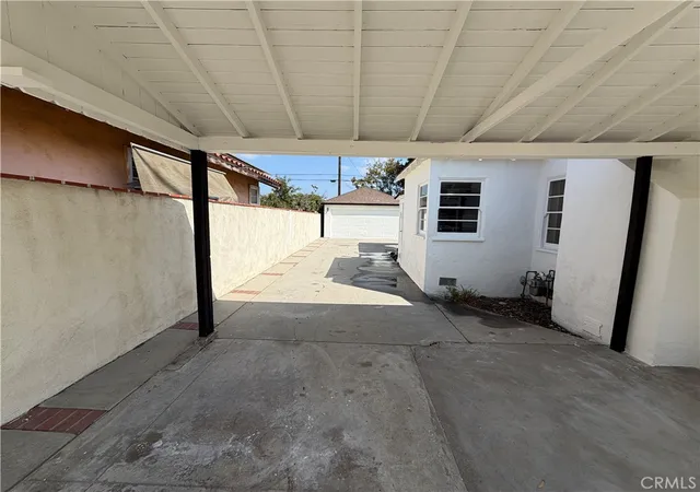 Photo 3 of Sale Pending at 644 N Hagar St, San Fernando, CA 91340 | MLS# CV26137173 | Listing updated on 2026-09-04